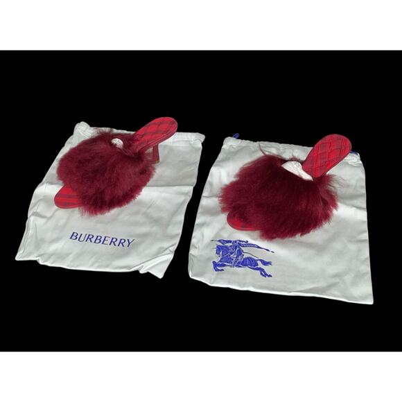 Authentic Burberry Minnie Jackie Shearling Mules Slide Sandal Ripple Red NIB COA - Picture 2 of 13